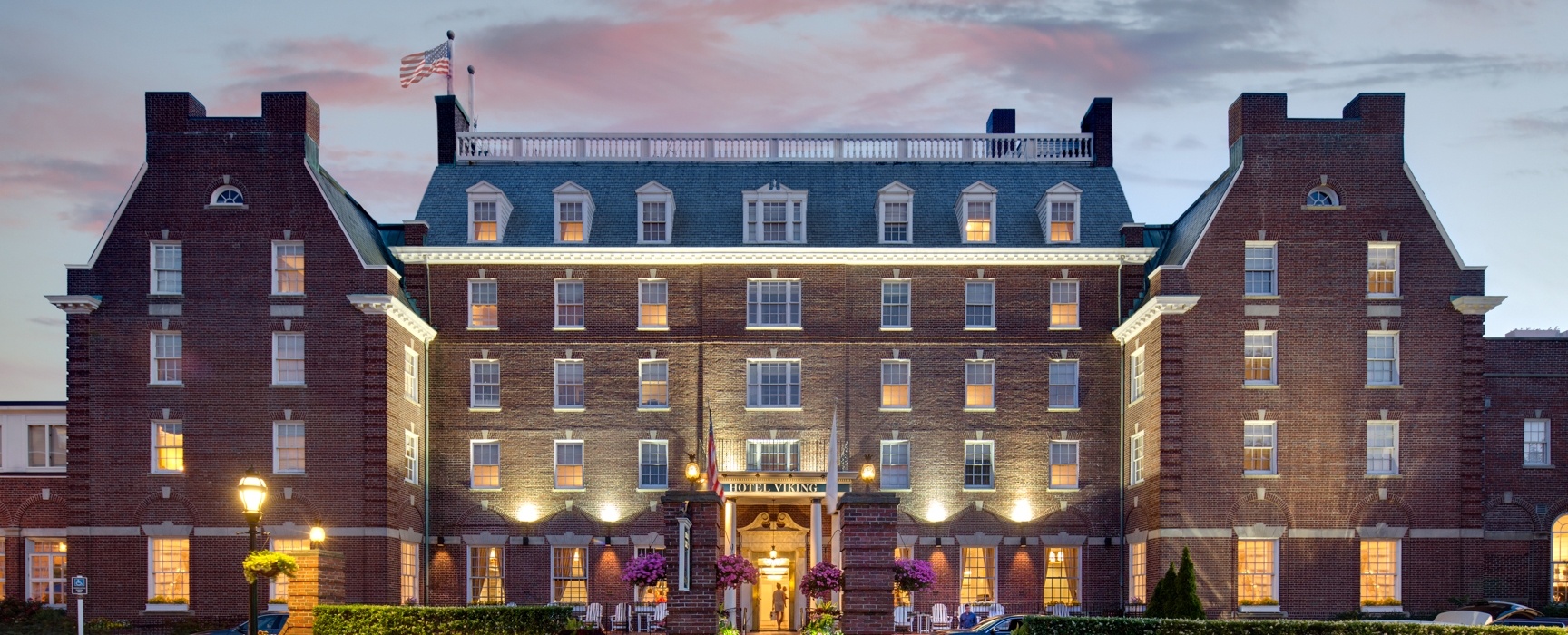 Davidson Hospitality Group's Hotel Viking exterior