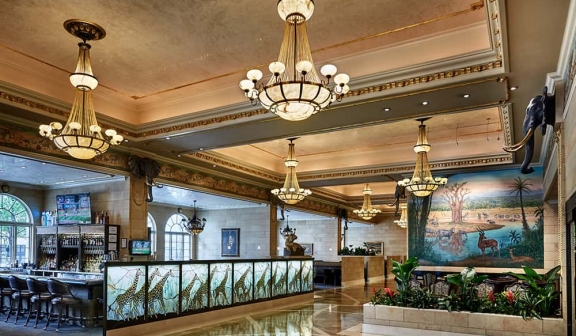 Lobby of Davenport Tower in Spokane, Washington